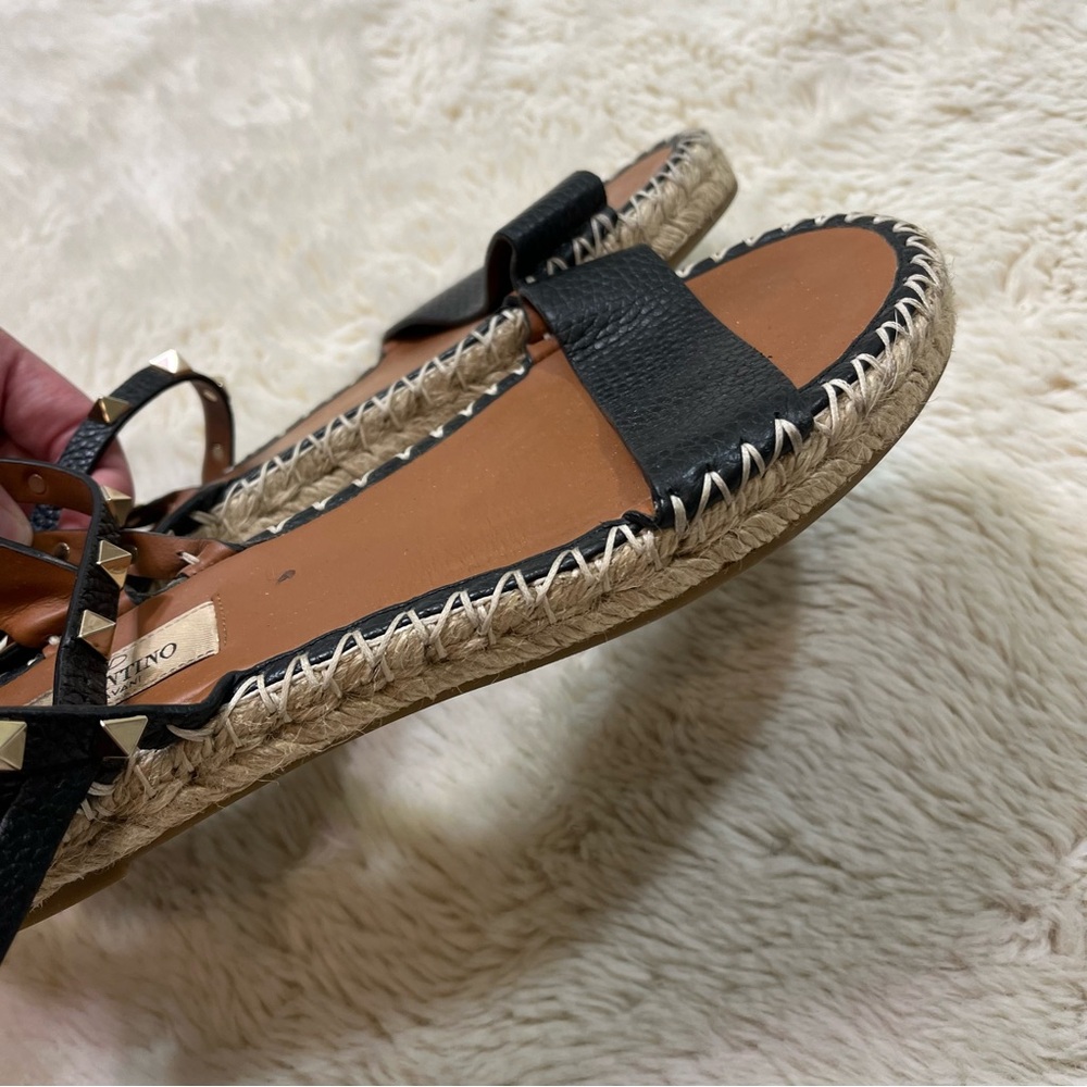 Valentino rockstud T 20 black leather stud ankle strap espadrille flat sandal 38 - Picture 3 of 6